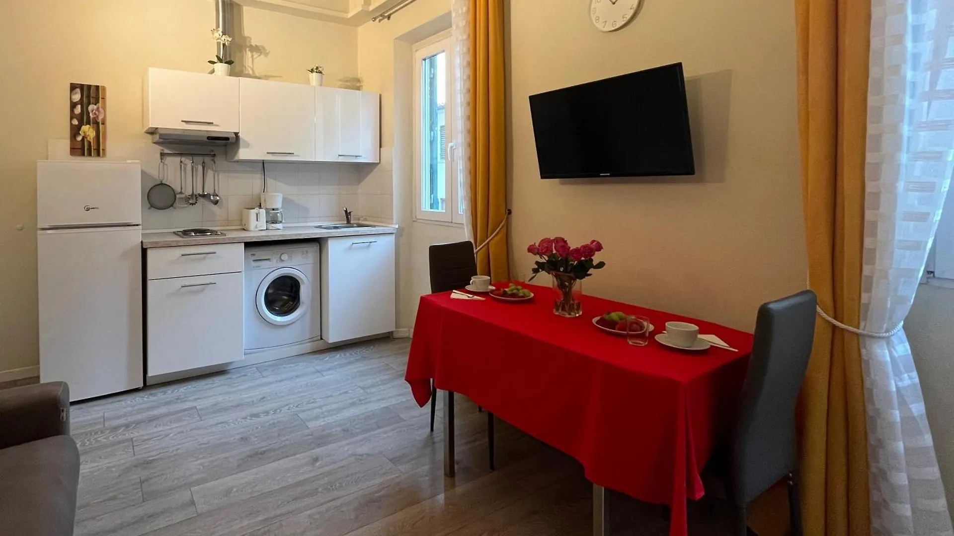 Vasari Florence Apartments - Near Smn Stations kontakt